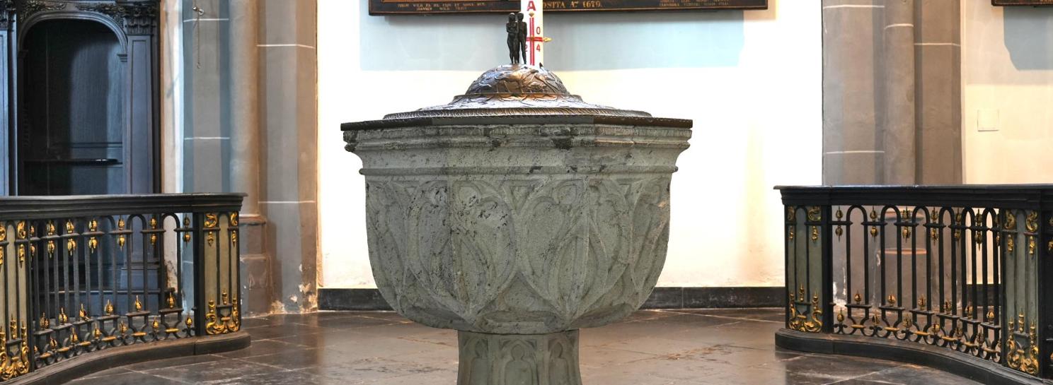 Taufbecken in St. Lambertus