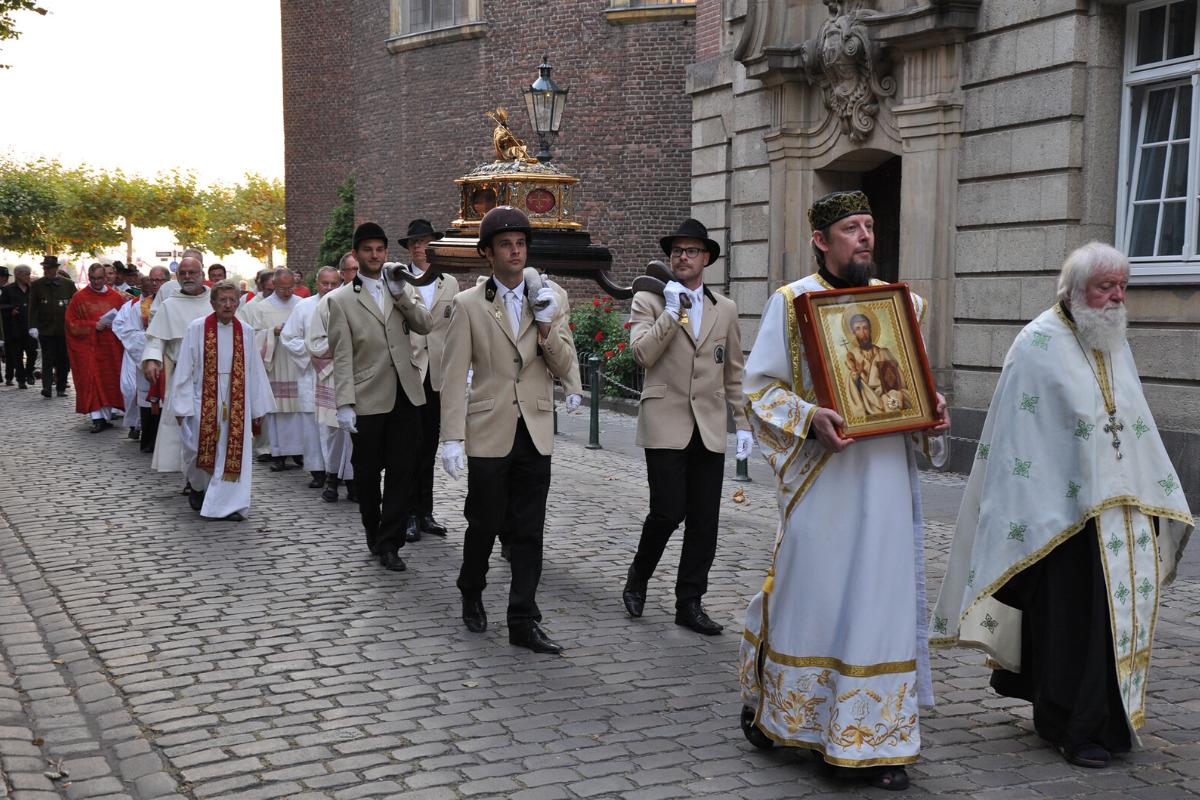 Düsseldorf feiert seinen Schutzpatron St. Apollinaris